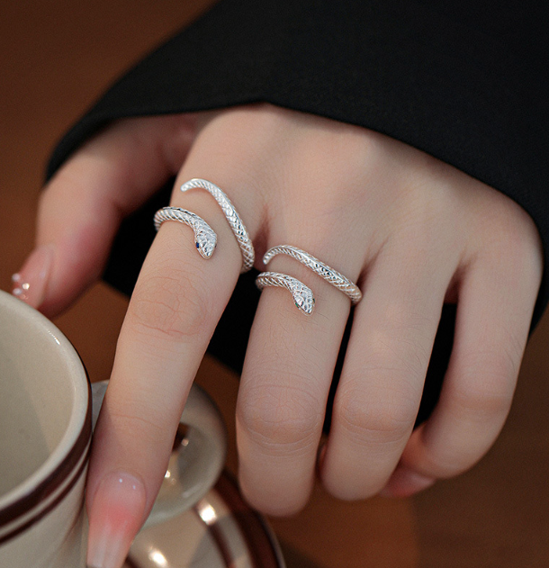 [MonoGleam]S925 Silver Snake Rings – Bold Elegance with a Unique Twist