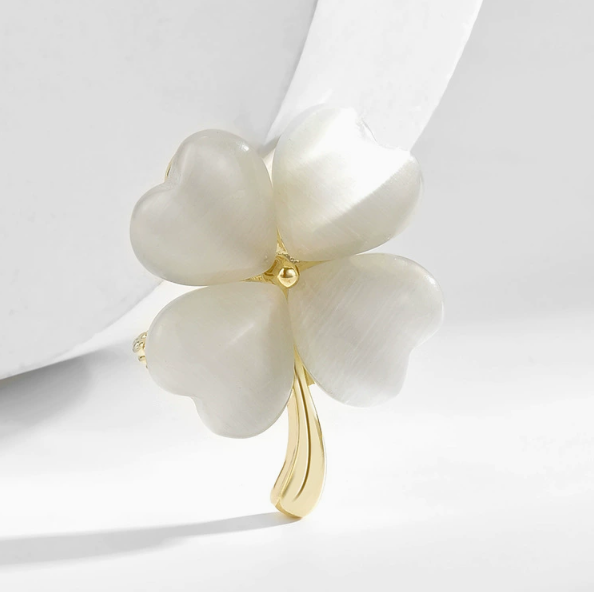 [MonoGleam] Four-Leaf Clover Brooch
