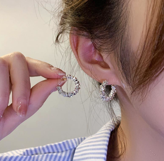 [MonoGleam]C-Shaped Sterling Silver Earrings